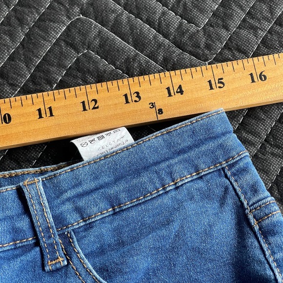 Shein Flare Jeans Womens Large 8/10 Embroidered Floral Boho Bohemian Cottagecore - Picture 9 of 12